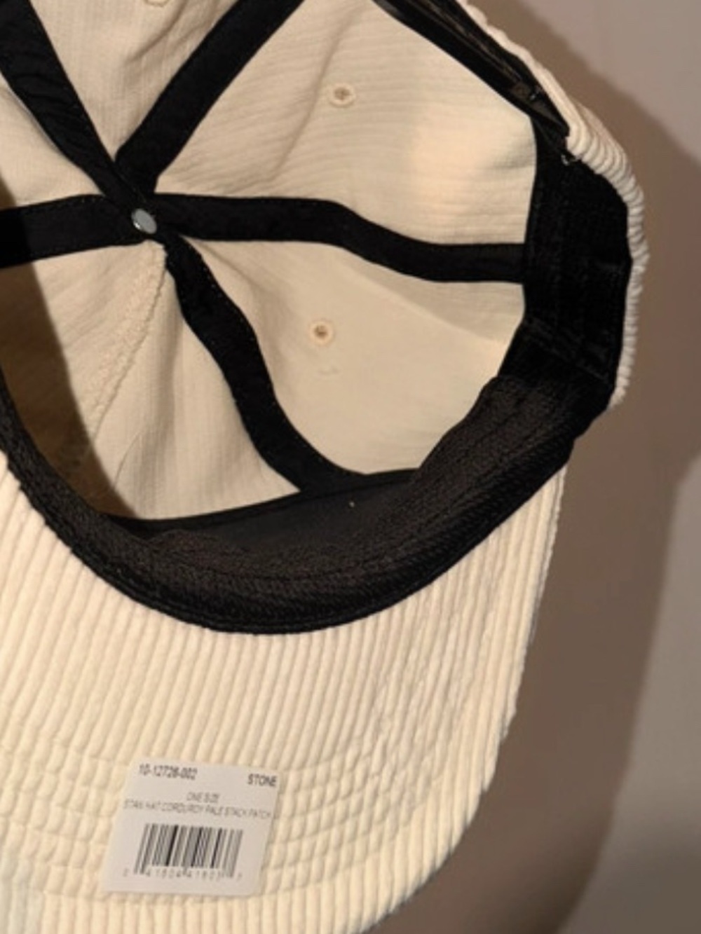 NWT- unisex one size
Stanley Cream Corduroy Cap – Built for Life construction - Picture 4 of 5